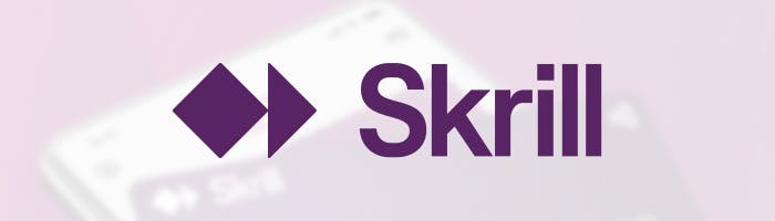 Skrill Logo vor rosa Hintergrund